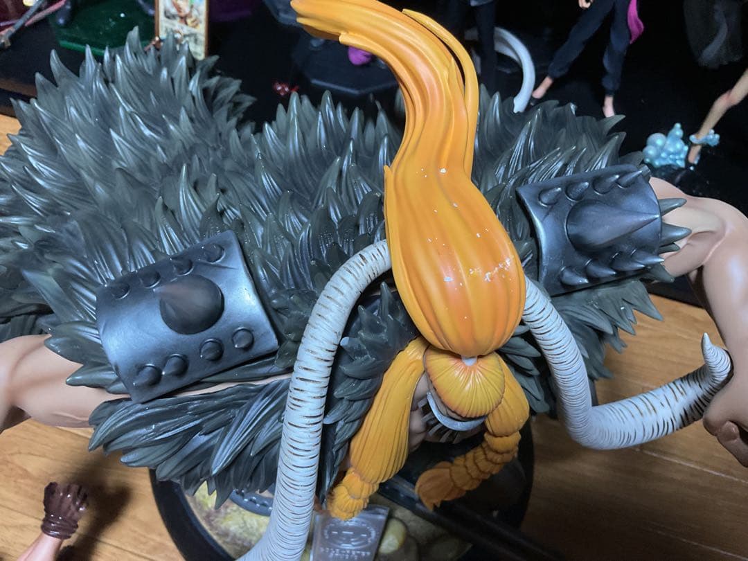 ワンピースフィギュアクイーン　popサイズ　ガレージキット　海外フィギュア