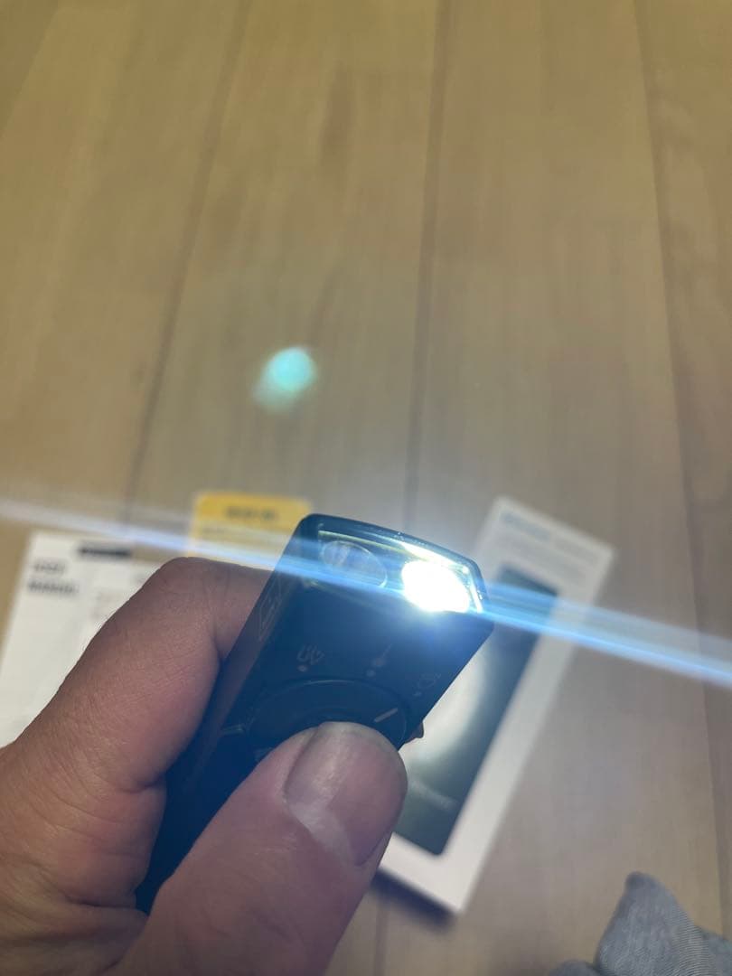 Olight Arkfeld pro LEDライト、レーザー、UVライト