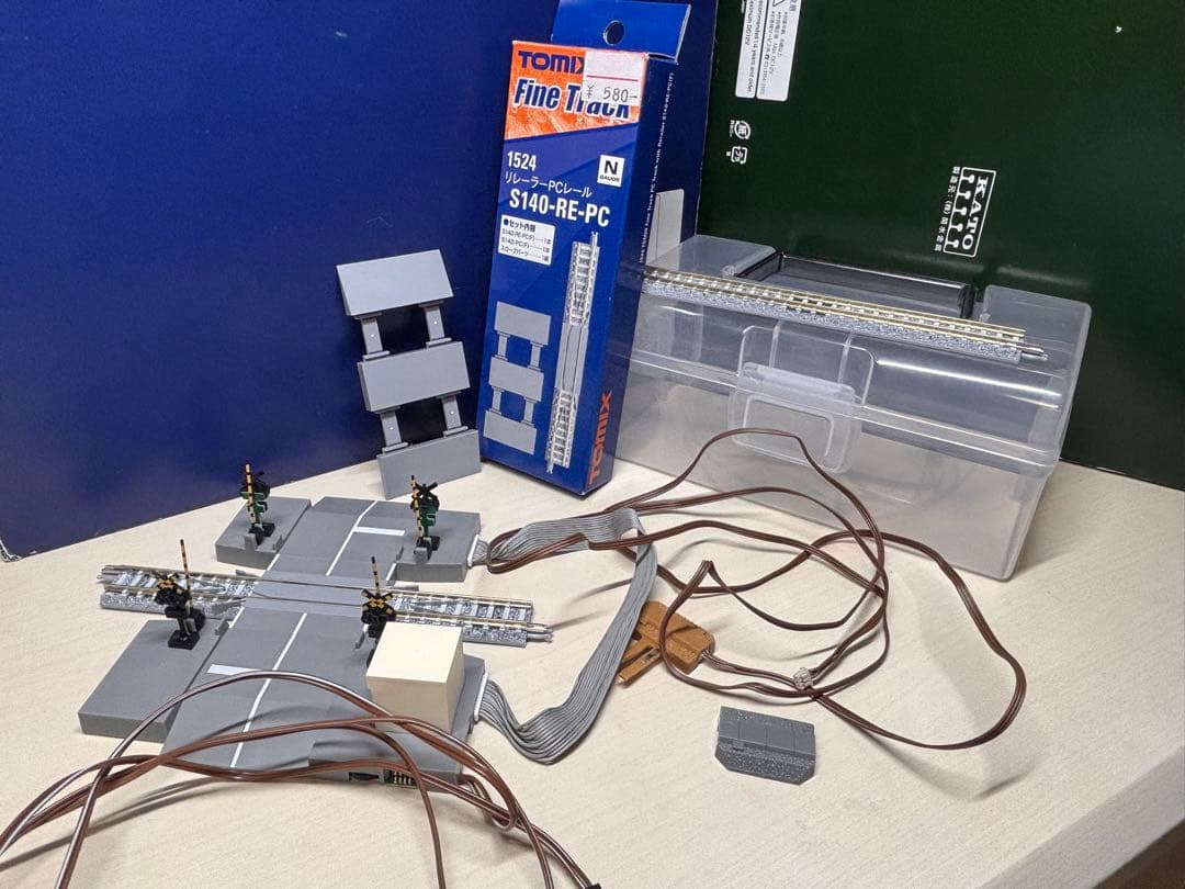 TOMIX 5569 TCS自動踏切Ⅱ 【センサー・リレーラー線路⠀】