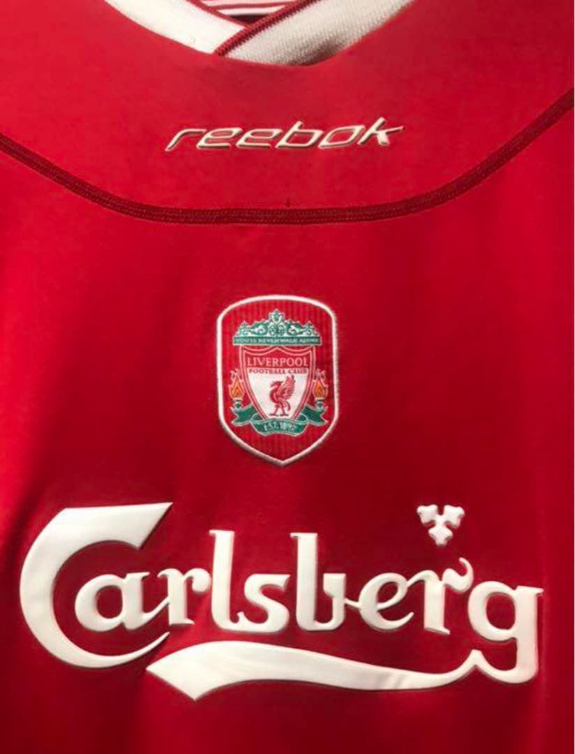 リバプール03/04シーズンの長袖ユニホーム
