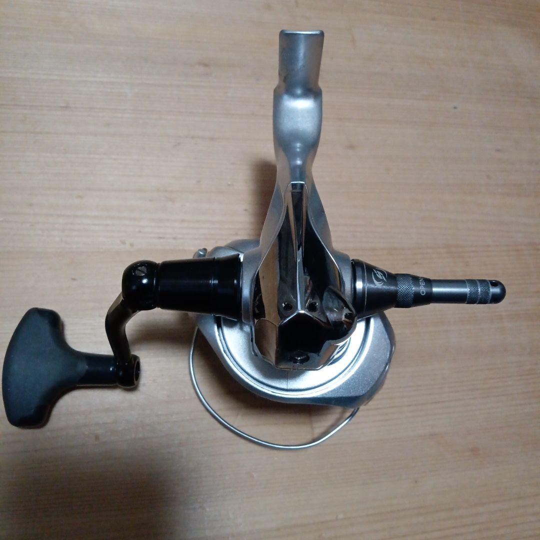 人気ブランド　シマノ　ラリッサ　レバーブレーキリール　3000番