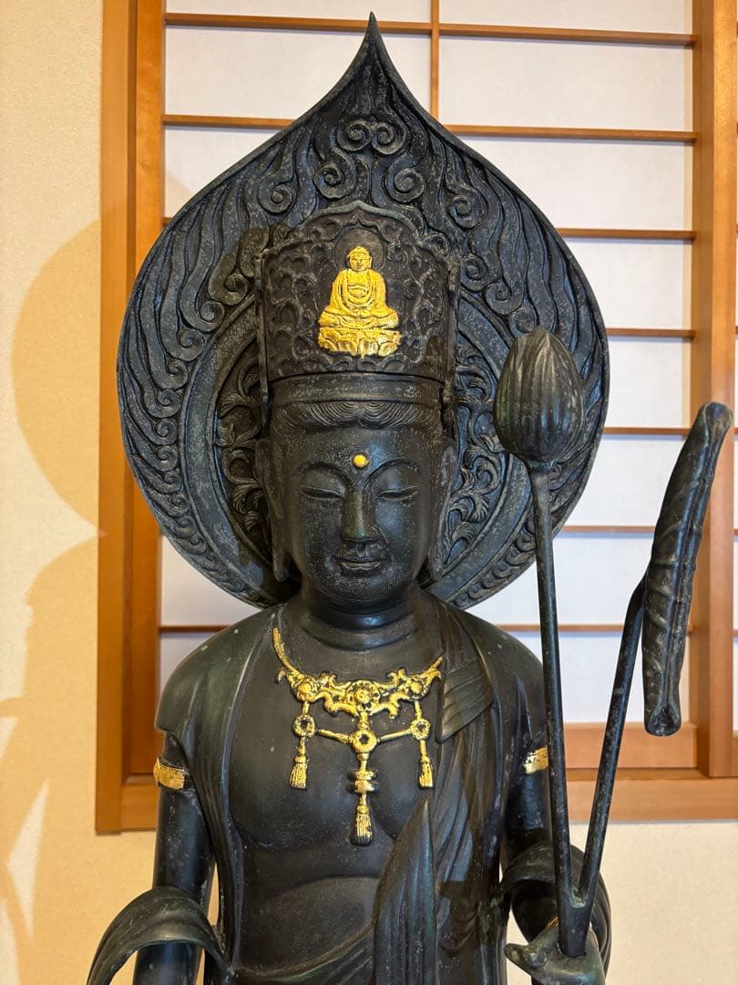 ブロンズ像　仏像