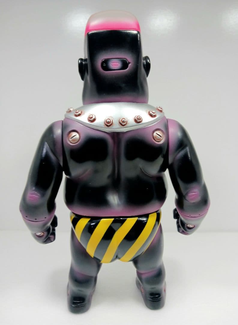 RESTORE IRON MEGAMEAT レストア アイアンメガミート ソフビ