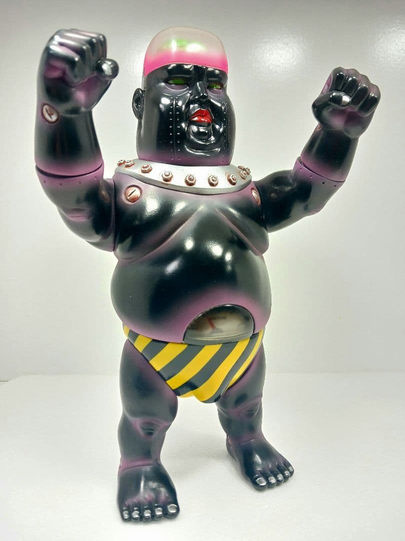 RESTORE IRON MEGAMEAT レストア アイアンメガミート ソフビ