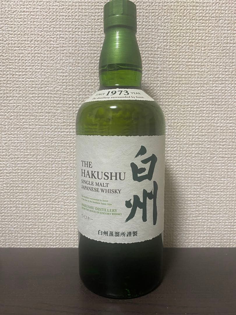 白州　サントリー　シングルモルトウイスキー 700ml