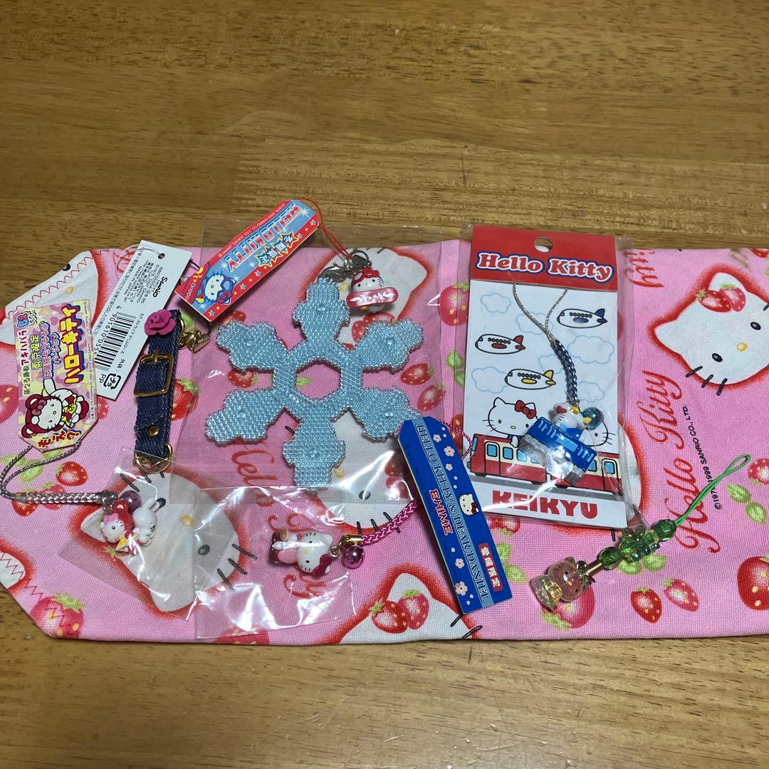 サンリオ　ハローキティ　ストラップ・根付〜SA3♡1