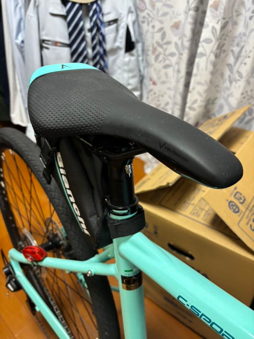 Bianchi C sports 2 油圧式ブレーキ ほぼ新品未使用 引渡し限定