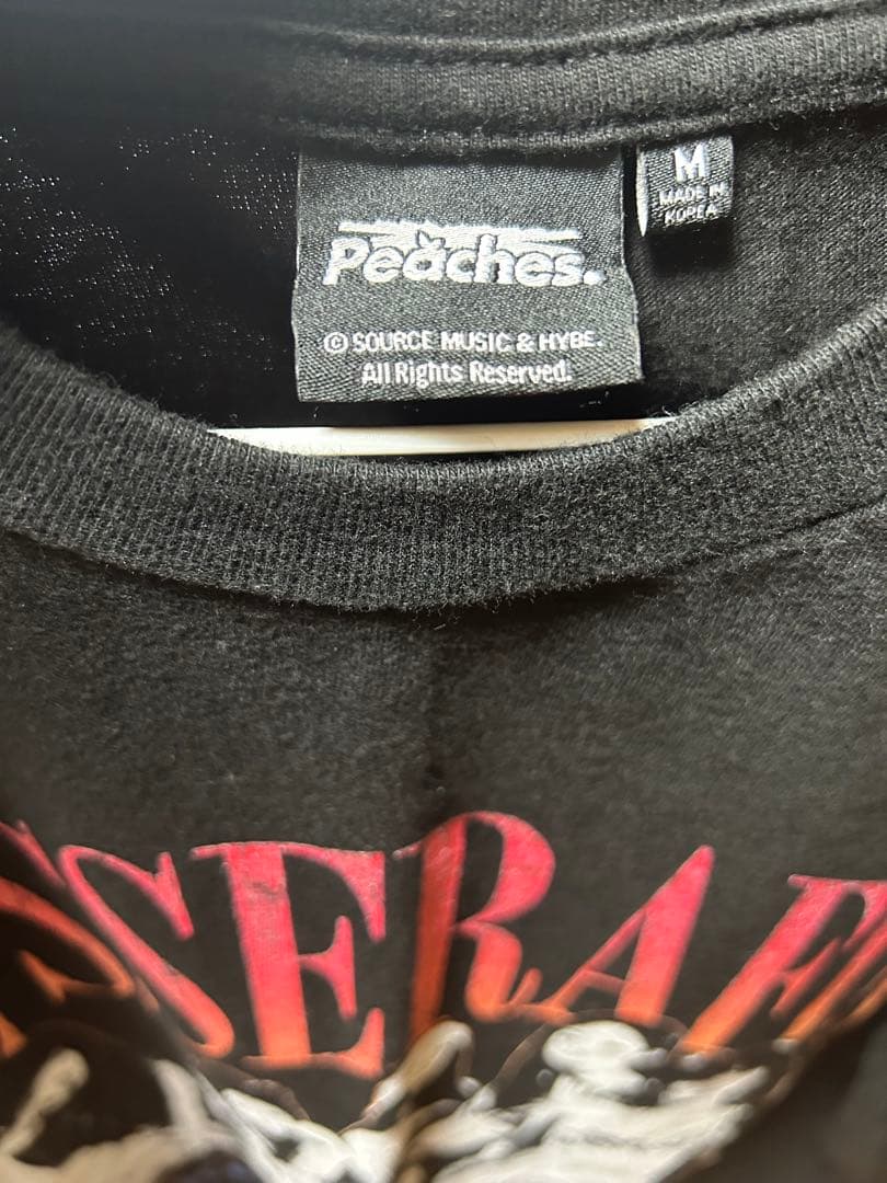 LESSERAFIM Peaches Tシャツ Mサイズ ブラック