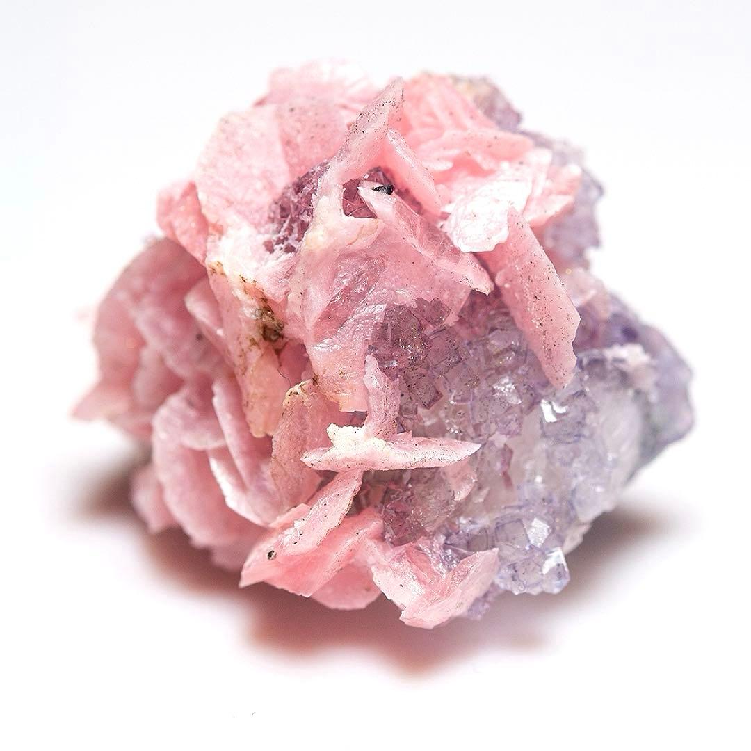 中国 ロードクロサイト フローライト 蛍石 天然石 原石 鉱物標本 鉱石 733