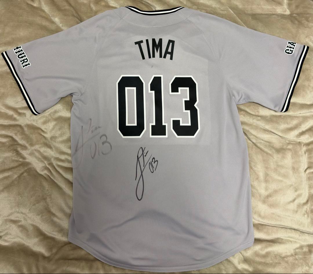 読売ジャイアンツ ティマ 直筆サイン入りユニフォーム Lサイズ 巨人