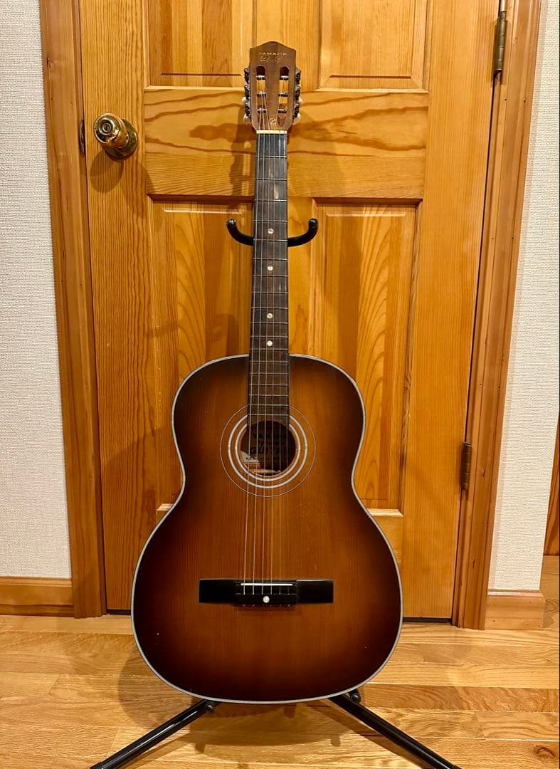 ダイナミックギター　Dynamic GUITAR YAMAHA ヤマハNO.10