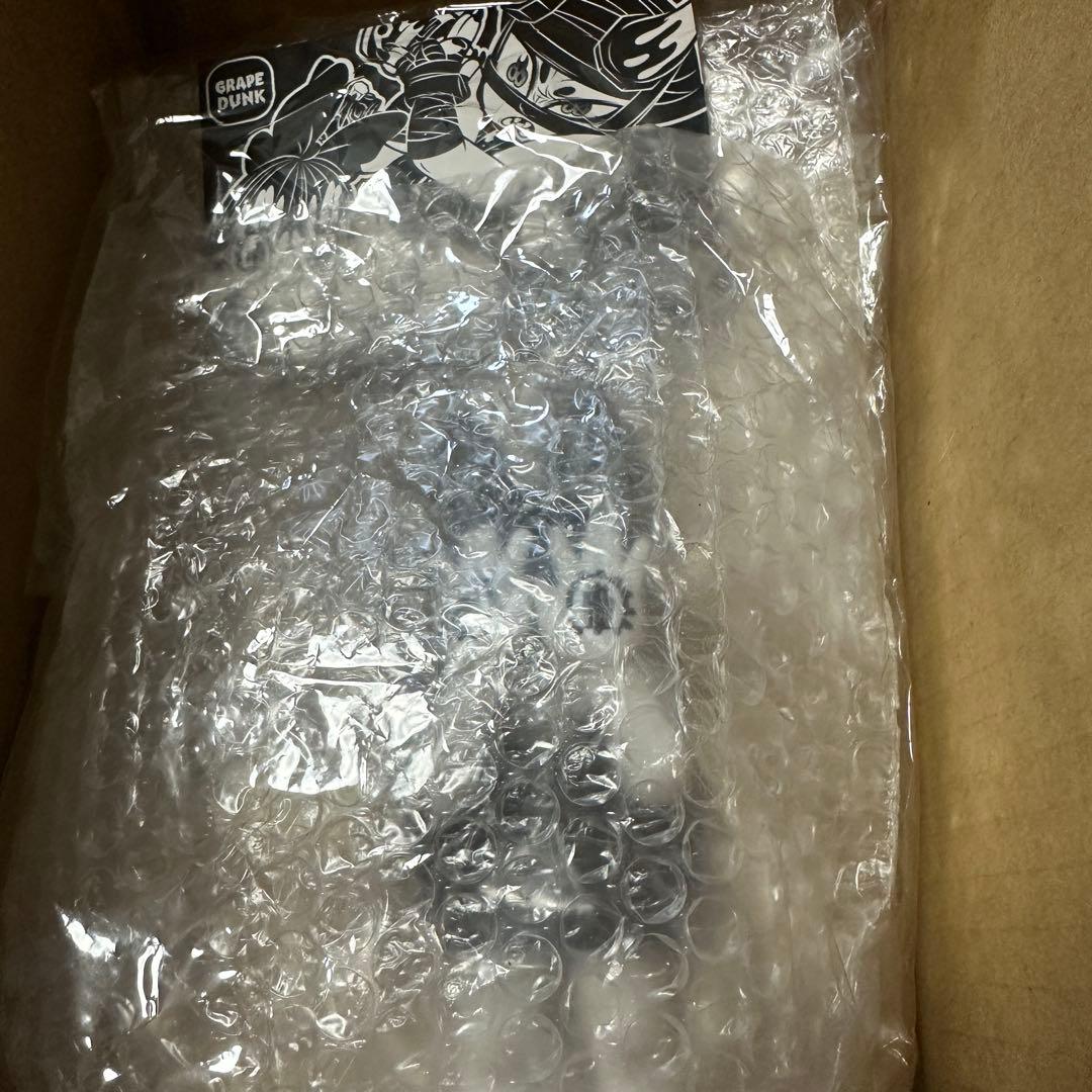 grapebrain スニダン　限定　にぎるちゃん