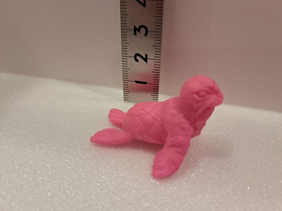 お*)様 「ウルトラQ」怪獣消しゴム「トドラ」