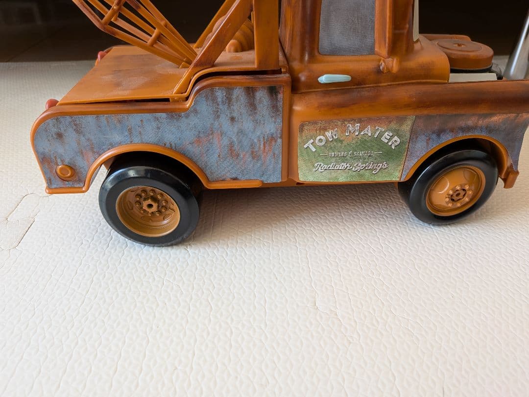 カリフォルニアディズニー限定　カーズ メーター ポップコーンバケット