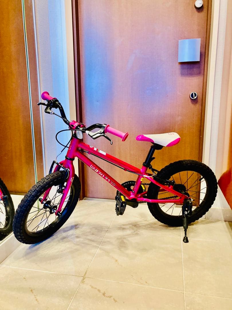 【キャリーバッグ付き・極美品】ヨツバサイクル　16インチ　クリスタルピンク