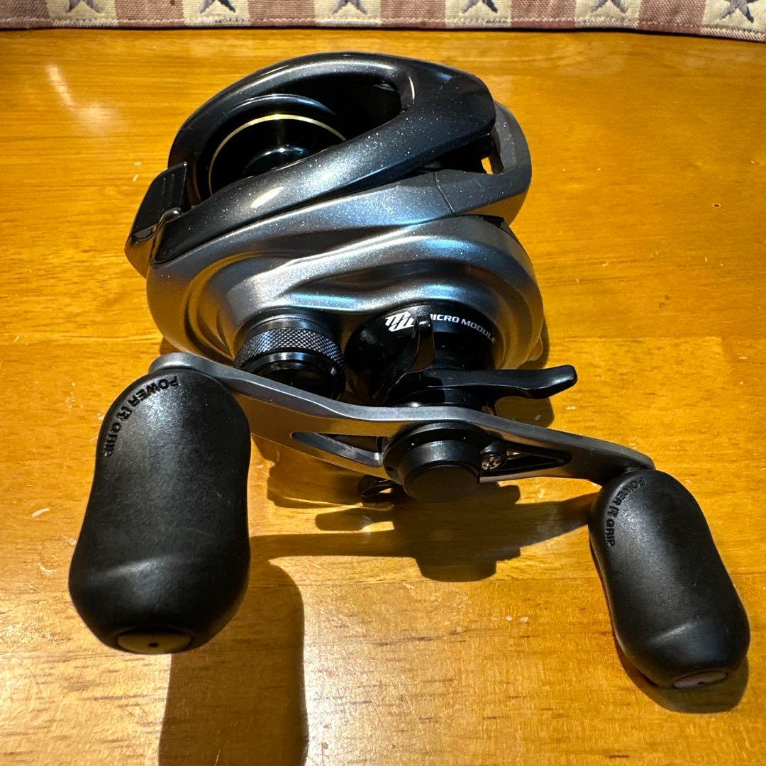 シマノ　13メタニウムHG右