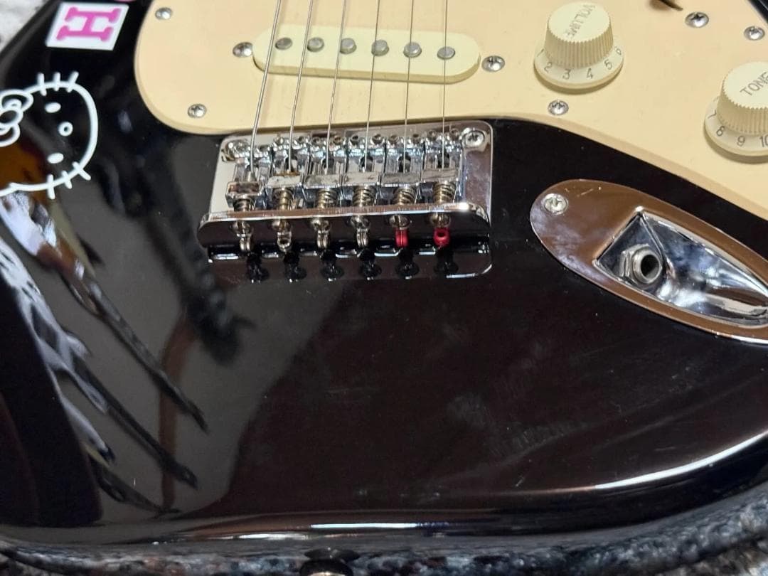 ギター Squier by Fender Hello Kitty Mini Strat