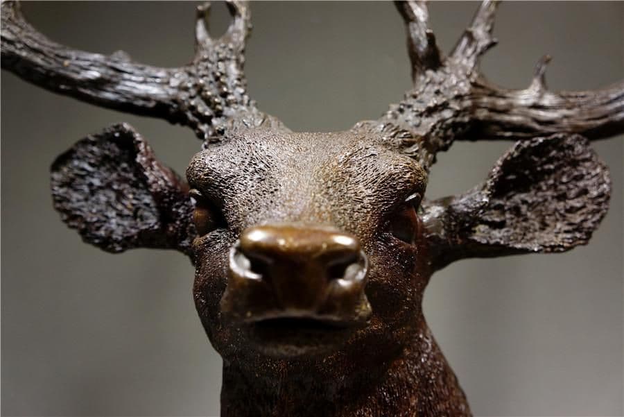 細工銅製 大迫力鹿首造像角高彫 開運置物 上質