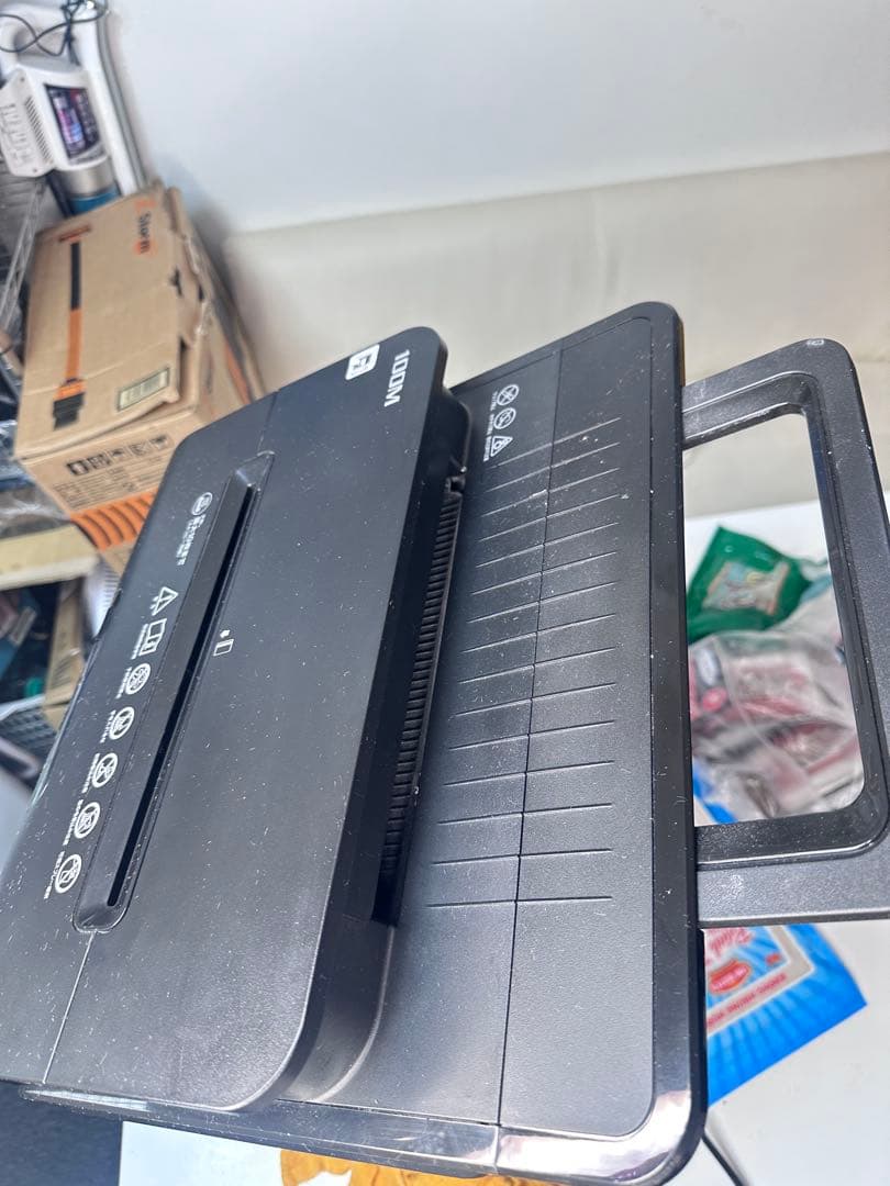 フェローズ シュレッダー 100M-R　業務用シュレッダー