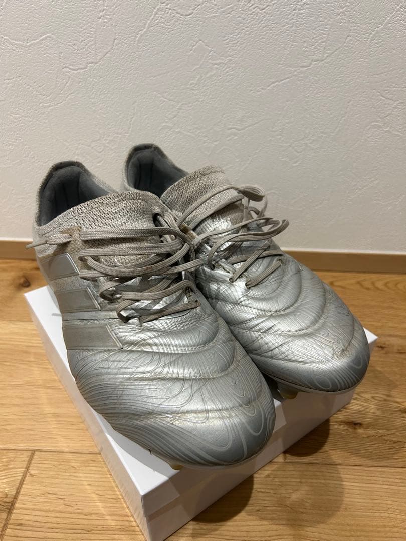 adidas COPA 19.1 FG AGサッカーシューズ シルバー スパイク