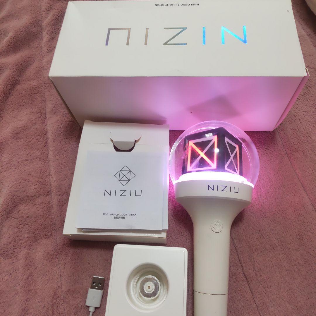 NIZIU ペンライト 動作確認すみ 公式グッズ