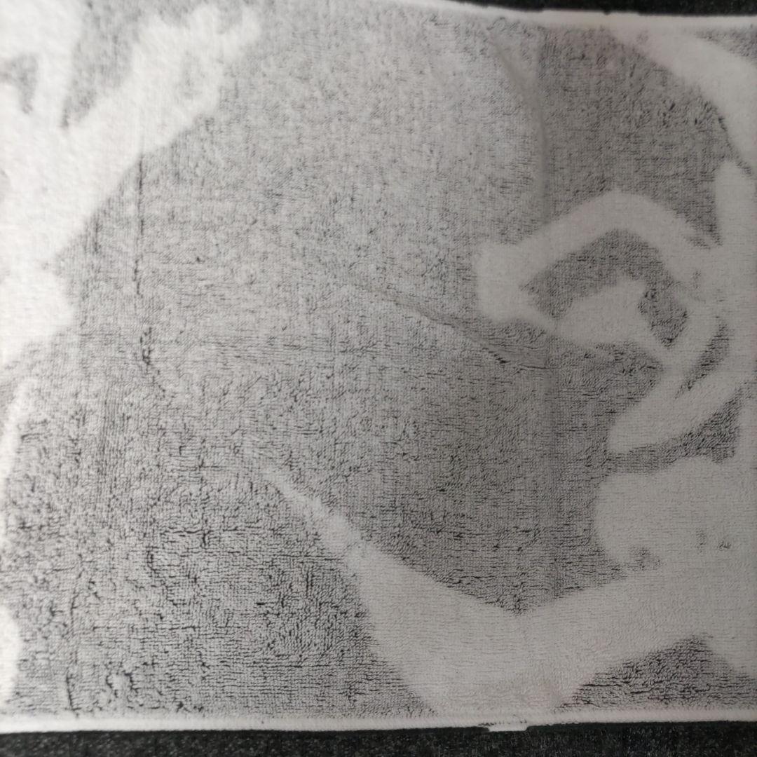 優里　初期レア　ダイナミックロゴタオル　ブラック