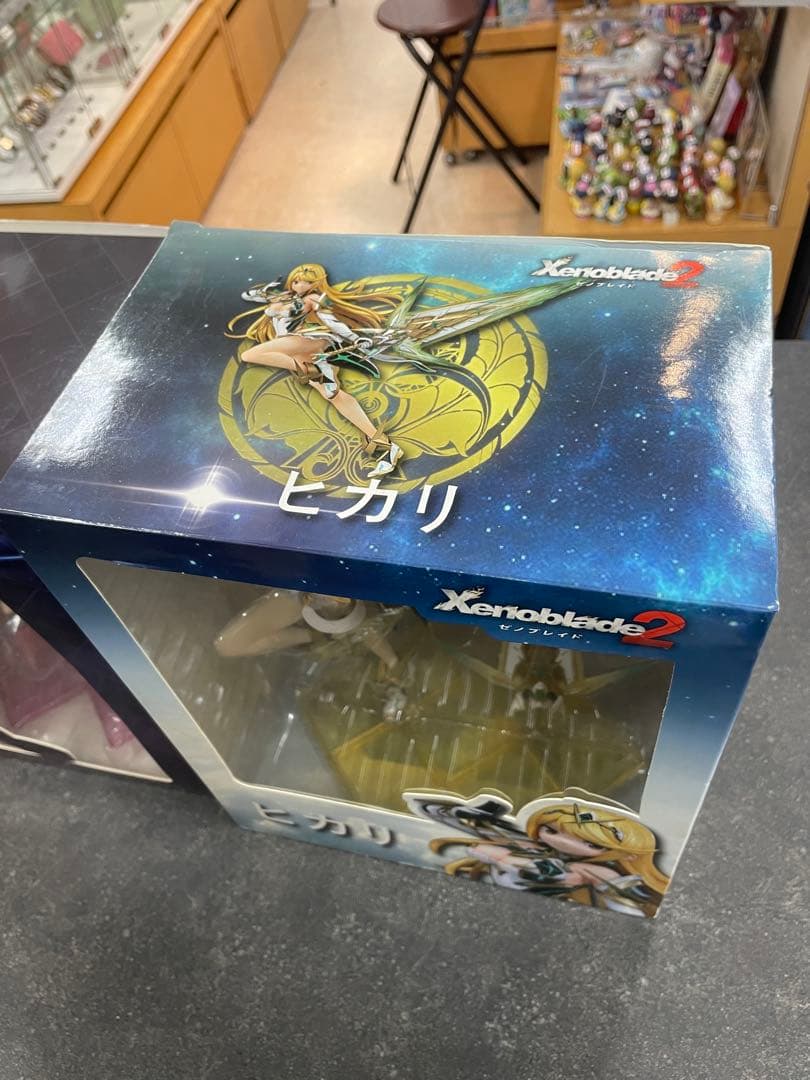 ゼノブレイド2 ヒカリ&ホムラ　フィギュア2体セット