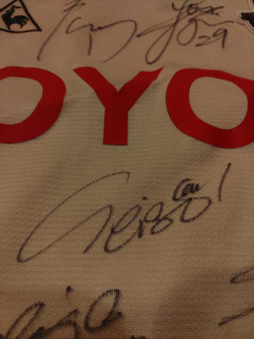 グランパスGKユニフォームマルチサイン入りSAMPLEユニフォーム