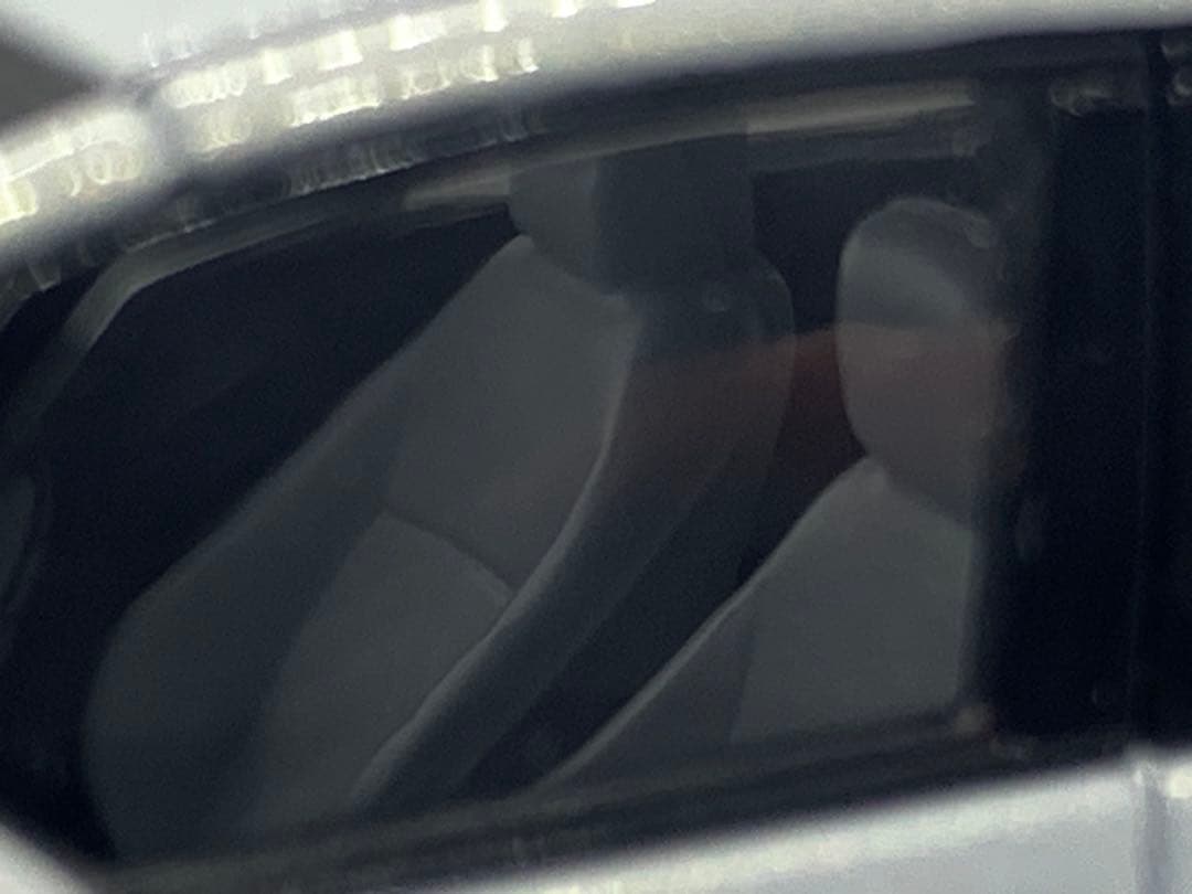 ホンダ　フィット　GR型　サンライトホワイトパール　カラーサンプル　1/43