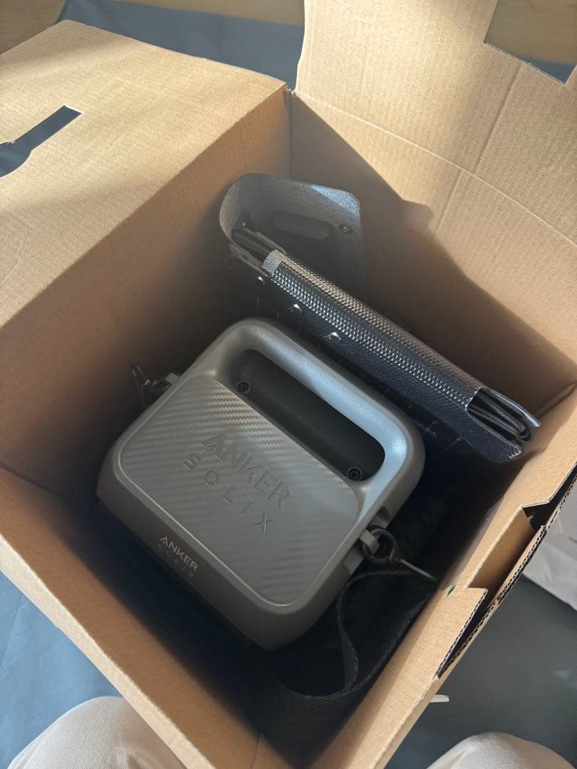 新品　ANKER SOLIX C300 DC ポータブル電源 & ソーラーパネル