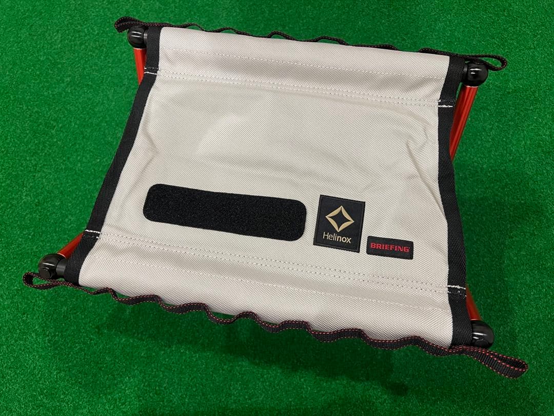 BRIEFING × HELINOX TACTICAL SPEED STOOL