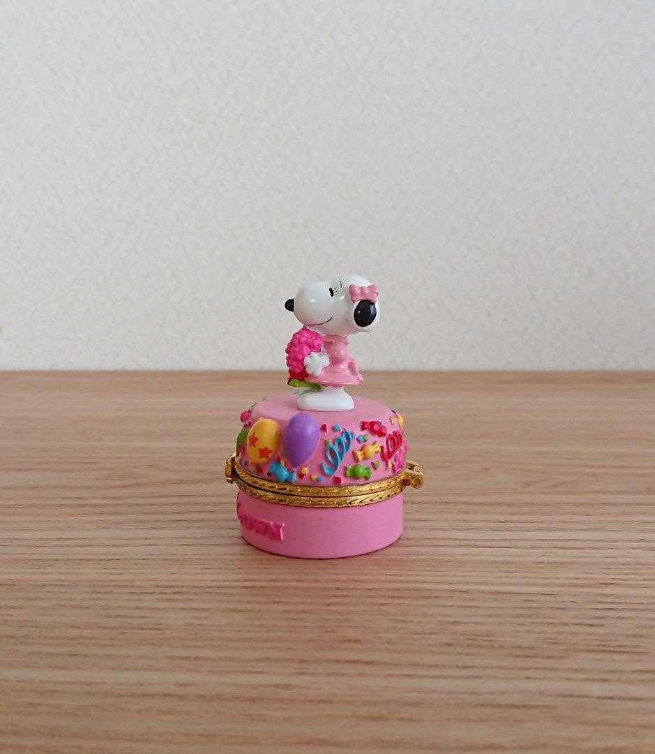 スヌーピータウンショップオリジナル 10thアニバーサリートレジャーボックスベル