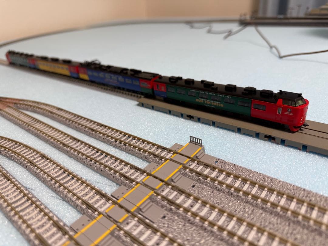 JR九州485系特急電車ハウステンボス4両セット 98252TOMIX