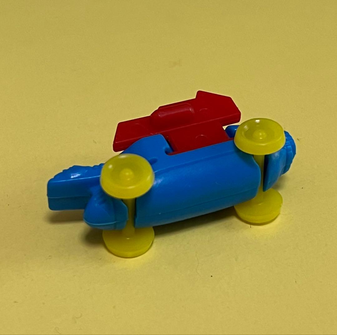 グリコおまけ　宇宙空母ブルーノア(左右展開型) 当時物　昭和レトロ