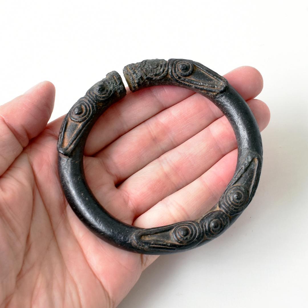 11〜12世紀 カンボジア クメール アンコール王朝期青銅製蓮弁文腕輪バングル