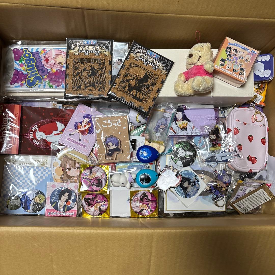 ノンジャンル グッズ アニメ アイドルなど まとめ売り 140サイズ 440点