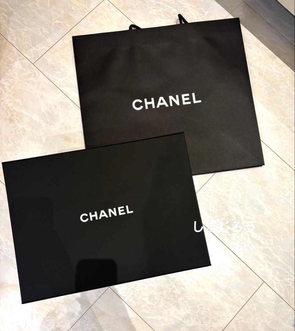 美品CHANEL マグネット式空箱　ショッパー　薄紙　保存袋　カメリアリボン