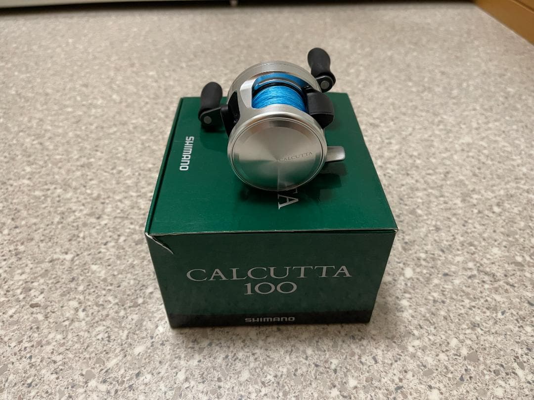 ✨美品✨【シマノ】12カルカッタ 100 SHIMANO CALCUTTA