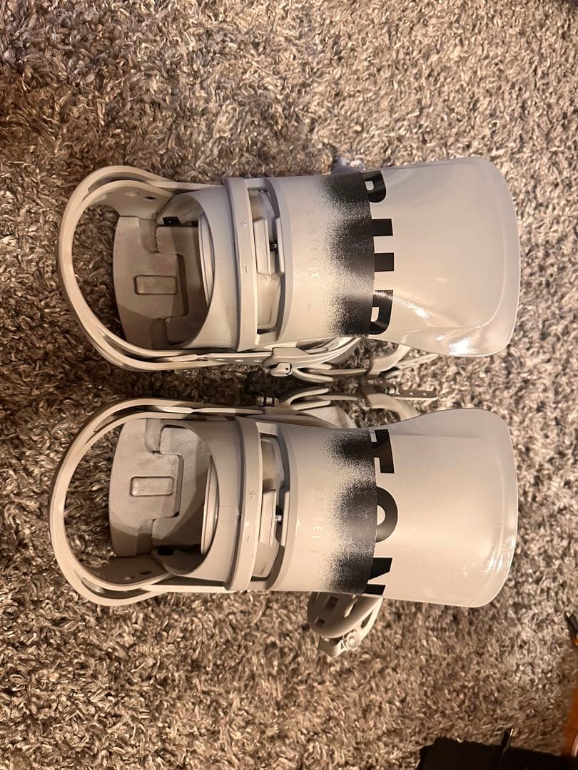 Burton カーテルx Mサイズ　ビンディング