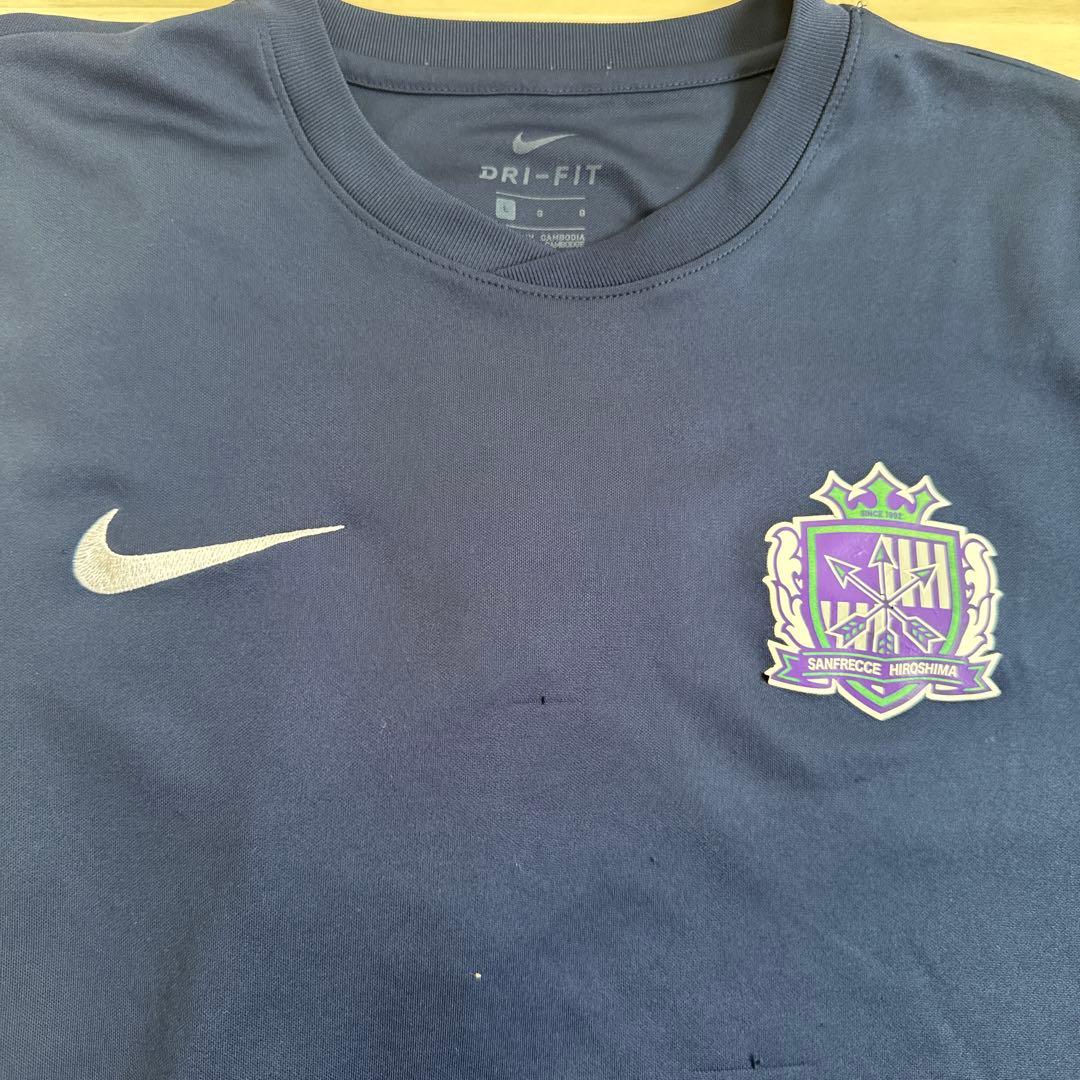 サンフレッチェ広島 トレーニングウェア上下セット（ネイビー＆ホワイト）Lサイズ