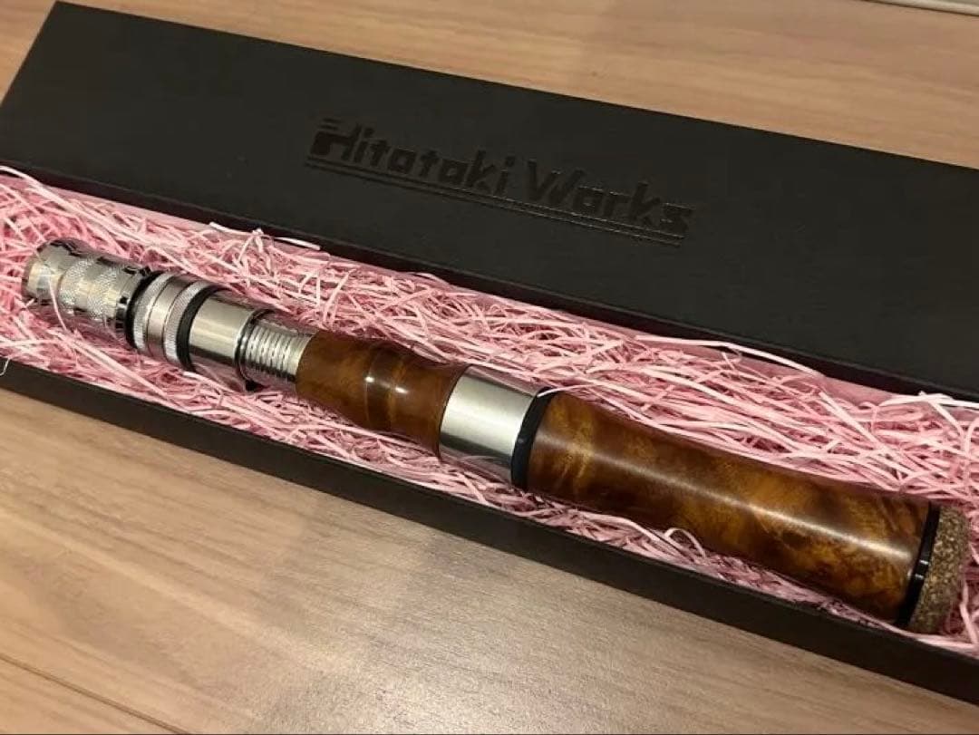 新品未使用 ヒトトキワークス スピニング グリップ バールウッド 渓流
