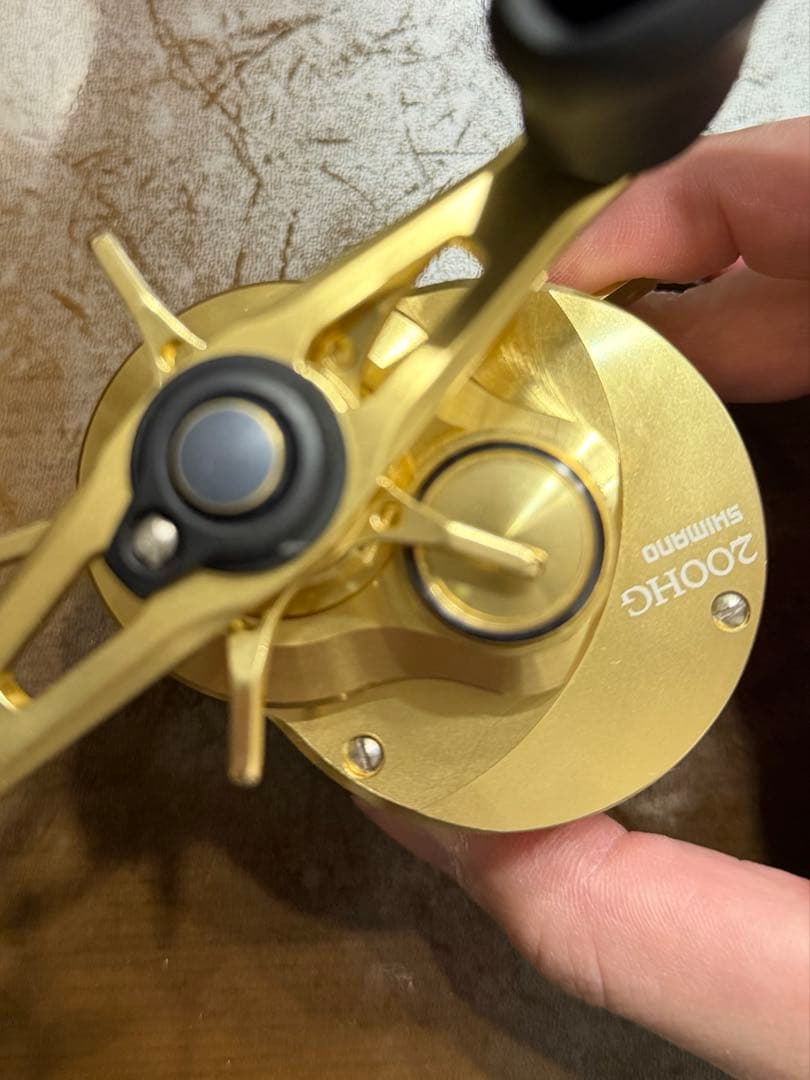 21カルカッタコンクエスト200HG シマノ　ベイトリール　美品