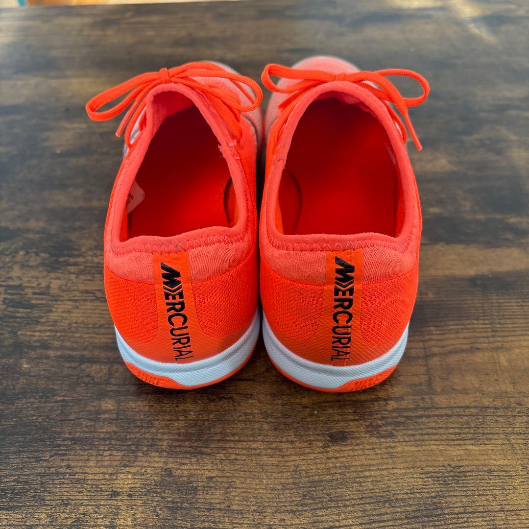 ナイキ ヴェイパー 12 PRO TF(ホワイト×オレンジ)