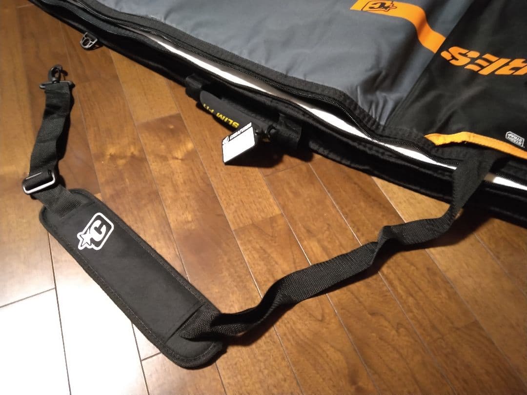 ★美品難あり★ クリエイチャー サーフボードケース 6’3” 1-2本収納