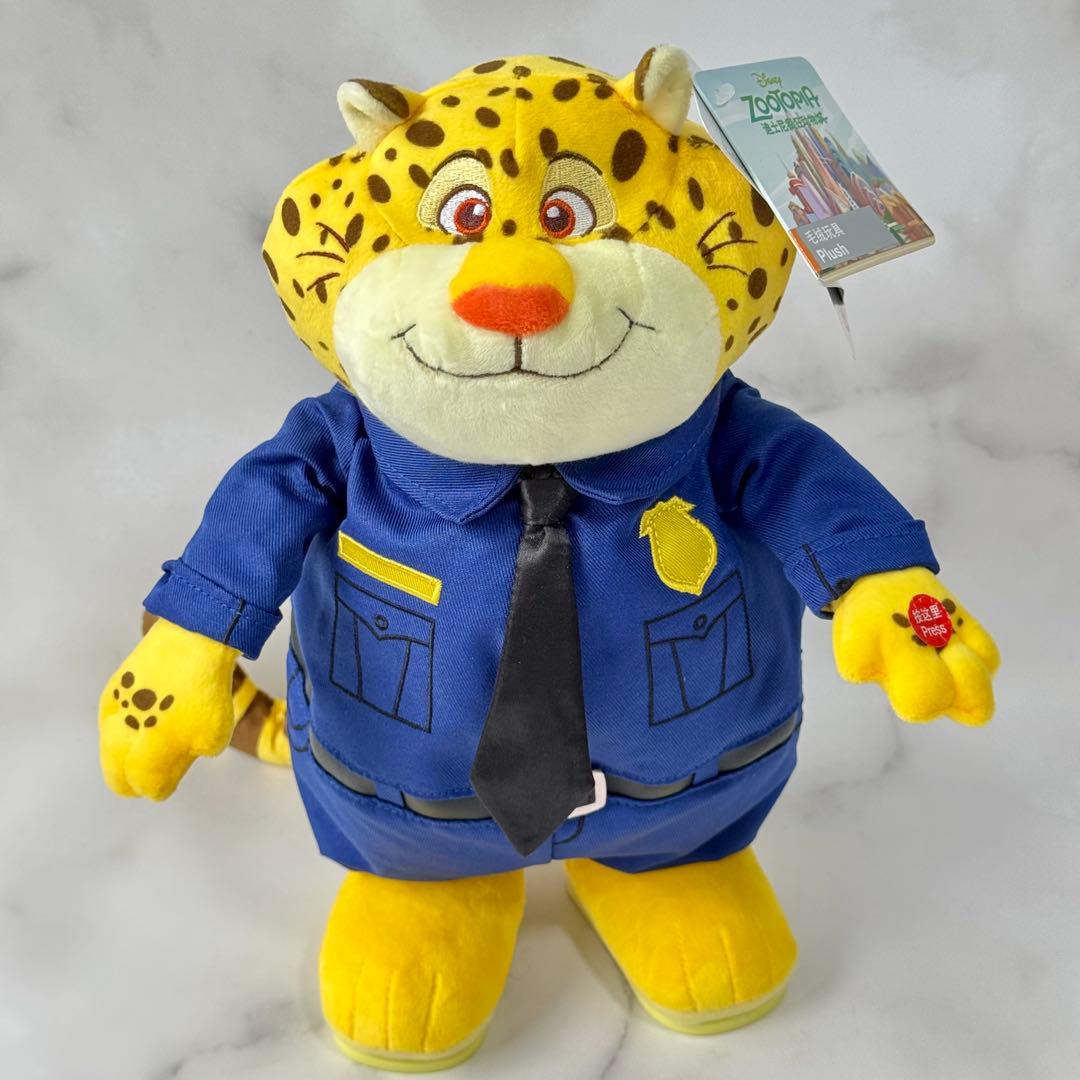 ズートピア　クロウハウザー　ぬいぐるみ　ダンシング　上海ディズニー