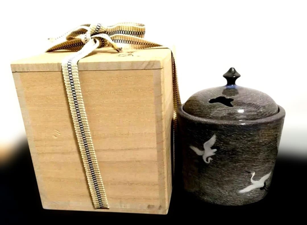横石臥牛 現川焼 香炉　 共箱付 臥牛窯 鶴　美品