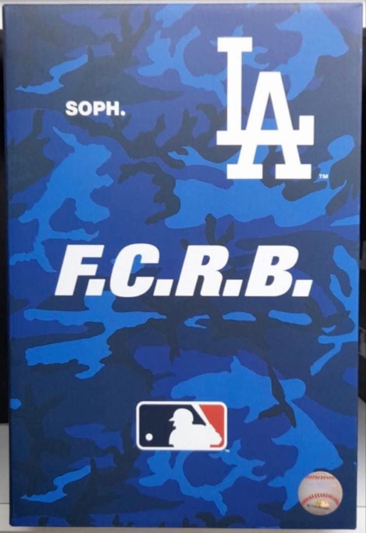 BE@RBRICK F.C.R.B. × MLB 100％ & 400％