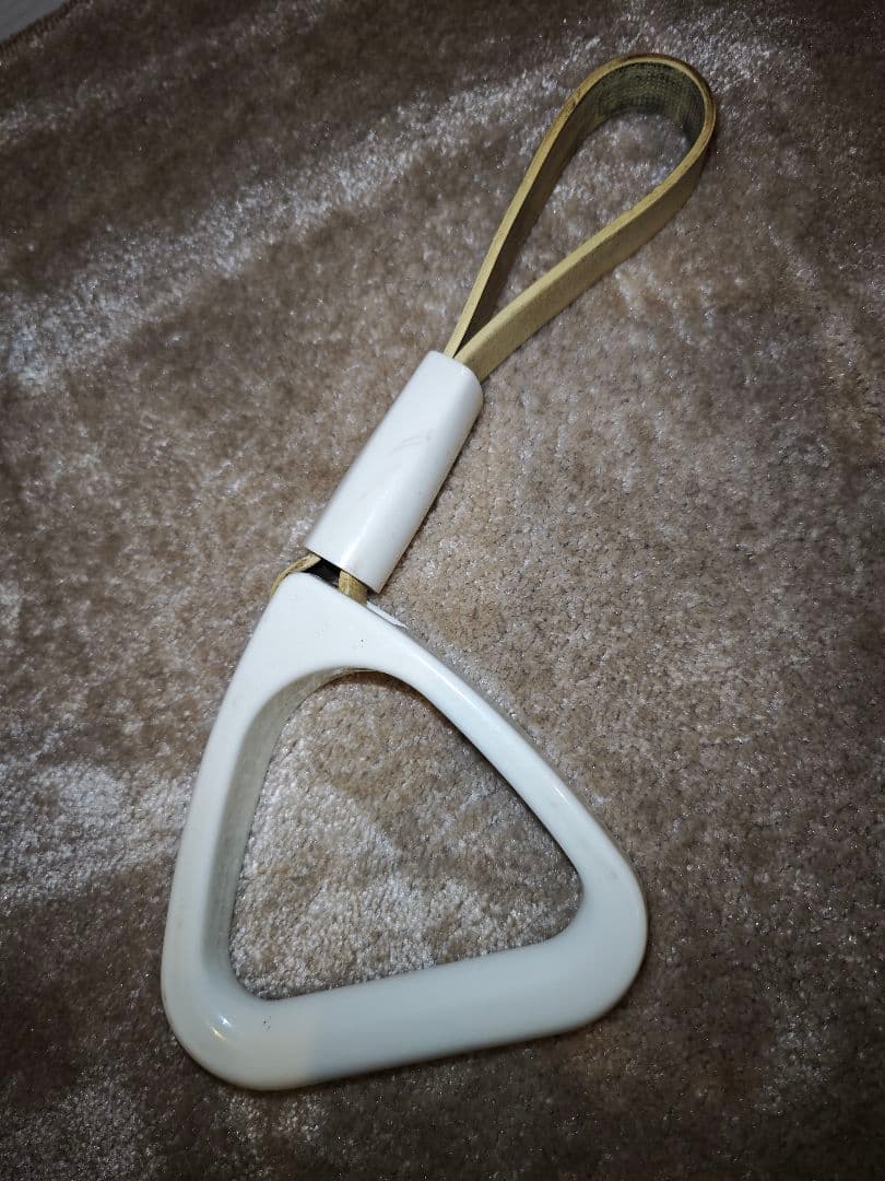 【鉄道廃品】東京メトロ　車両側面ロゴプレート＋ つり革