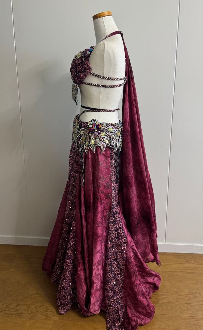 週末値下げ！　ベリーダンス衣装　irina