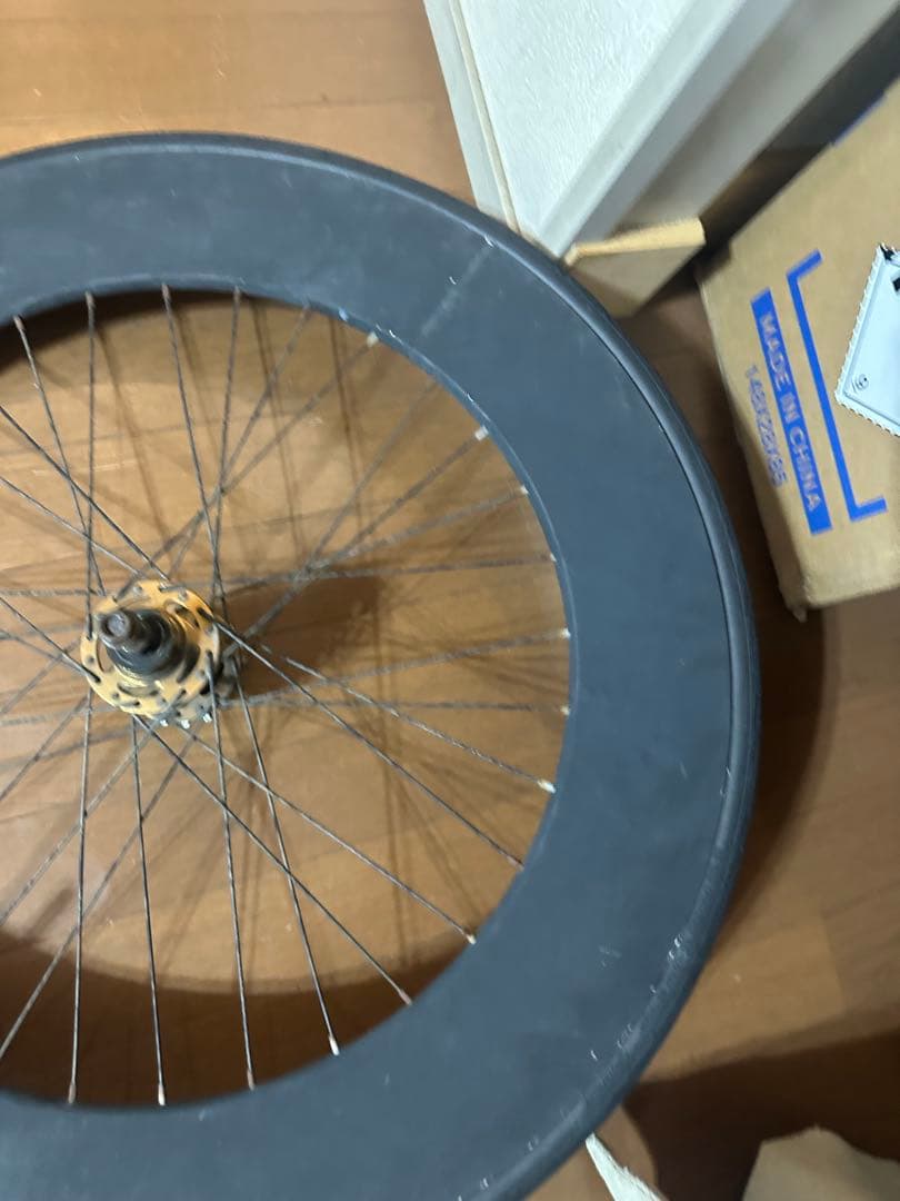 ピストバイク　ディープホイール